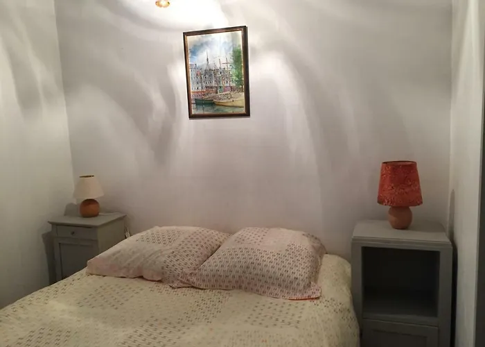 Chez Annette * أونفلور